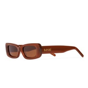 NWT & CASE - Bella Sunglasses by Banbe Eyewear